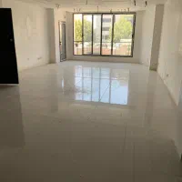 آپارتمان ۱۳۰ متری دو خواب قدوسی شرقی