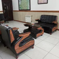 استخدام بانوان جویای کار