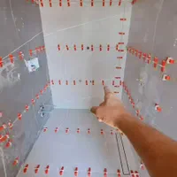 کاشی کاری سرامیک کاری بصورت کلی وجزئی|خدمات پیشه و مهارت|اصفهان, برازنده|دیوار