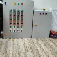 سیم کشی و مونتاژ تابلو برق
