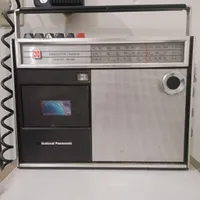رادیو وضبط قدیمی. ناسیونال اصل ژاپن.