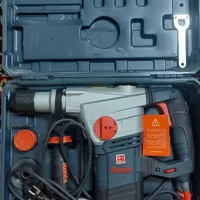 هیلتی و چکش تخریبی