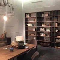 اجاره و فروش  واحد اداری ۱۲۵ متری بلوار ارم
