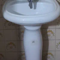 روشویی پایه دار بدون شیر