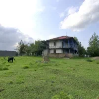 / فروش ویژه/ ۷۵۰ متر زمین با خانه کلنگی