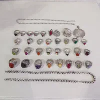 تعداد 30 عدد انگشتر دست ساز|جواهرات|اسلام‌شهر, شهرک محمدیه|دیوار