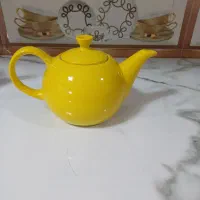 قوری چینی زرد