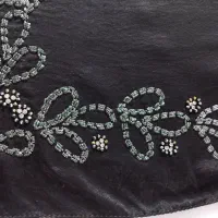 شال سنگدوزی