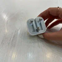 یک عدد شارژر اصل آیفون 20 وات