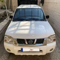 نیسان پیکاپ دوکابین
