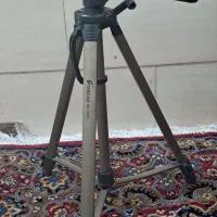 سه پایه دوربین عکاسی و فیلم برداری