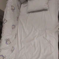 تخت کودک همراه تشک وشلف دیواری فقط  ۴تومن|تخت و صندلی بچه|تهران, امام زاده عبدالله|دیوار