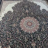 دو عددفرش سالم و تمیز به فروش می رسد