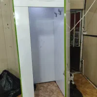 اناق پرو و میز ویترینی