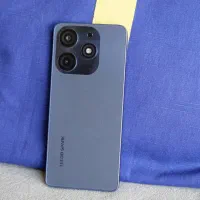 گوشی حافظه ۱۲۸رام۸قابل ارتقاتا۱۶