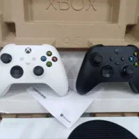 ایکس باکس سری اس۵۱۲ در حدنو با 2 دسته وبازی به روز|کنسول، بازی ویدئویی و آنلاین|کاشان, گبرها|دیوار