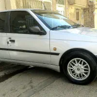 پژو ۴۰۵ مدل ۹۴ در حد