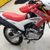 تیلر پرواز خشگ بدونه مشابه|موتورسیکلت|صومعه‌سرا, |دیوار