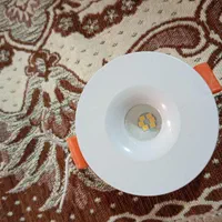چراغ سقفی هالوژن