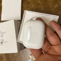 ایرپاد پرو ۱ همراه جعبه اصلی ، دو تا گوشی سالم|لوازم جانبی موبایل و تبلت|اراک, |دیوار