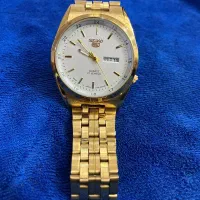 ساعت مچی|ساعت|قروه, |دیوار