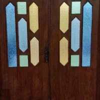فروش در چوبی قدیمی