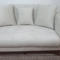 دو عدد مبل دو نفره در حد کاملاً نو و کاملا سالم