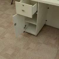 یک عدد میز کامپیوتر درحد نو قیمت 2800ودوعدد