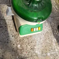 اب میوه گیر