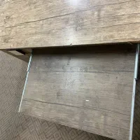 میز|میز تحریر و کامپیوتر|یزد, |دیوار