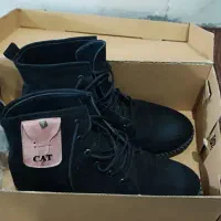 نیم بوت کاملا نو