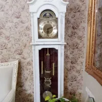 ساعت ایستاده