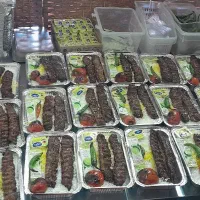 اشپز و کباب پز تخته کار جویای کار هستم