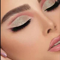 شینیون و میکاپ با قیمت باورنکردنی با بهترین مواد