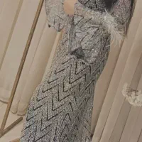 لباس مجلسی|لباس|قدس, شهر‌قدس|دیوار