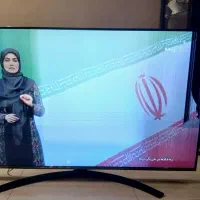 ال سی دی شکسته