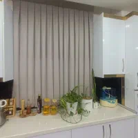 پرده هنوز شسته نشده