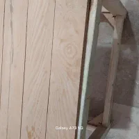 کرسی و تخت چوبی