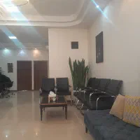 استخدام همکار خانم