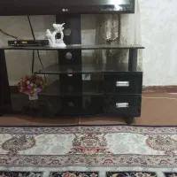 بوفه  یاهمان ویترین   ویه زیرتلوزیون شیشه ای|بوفه، ویترین، کنسول|بندر ماهشهر, |دیوار