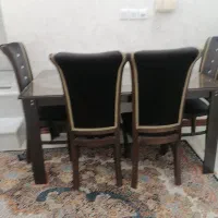 میز نهار خوری  6 نفره با   شیشه 6 میل  قیمت 7 تومن