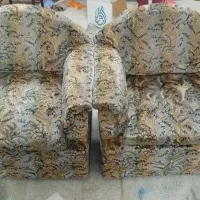 مبل کلاسیک سالم و تمیز