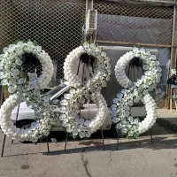 اجاره انواع تاج گل های مصنوعی ترحیم تسلیت ختم|خدمات پذیرایی، مراسم|باقرشهر, |دیوار