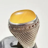 عقیق زرد کهنه پشت و رو بکر رکاب (تهران محک)