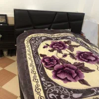 تخت خواب دو نفره سایز ۱۸۰ با پاتختی