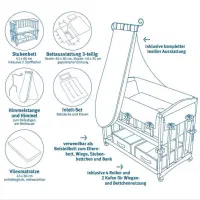 تخت نوزاد کنار مادر