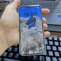 آیفون ۱۳ نرمال