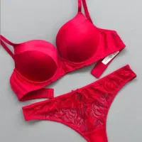 لباس زنانه
