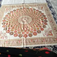 یک عدد توستر و لوازم خانگی
