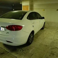 جک j4 مدل 1403